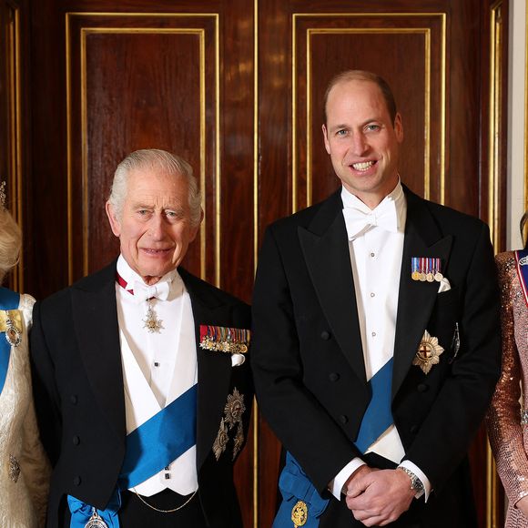 La reine consort Camilla, le roi Charles III d'Angleterre, le prince William, prince de Galles, Catherine Kate Middleton, princesse de GallesLa famille royale du Royaume Uni lors d'une réception pour les corps diplomatiques au palais de Buckingham à Londres le 5 décembre 2023