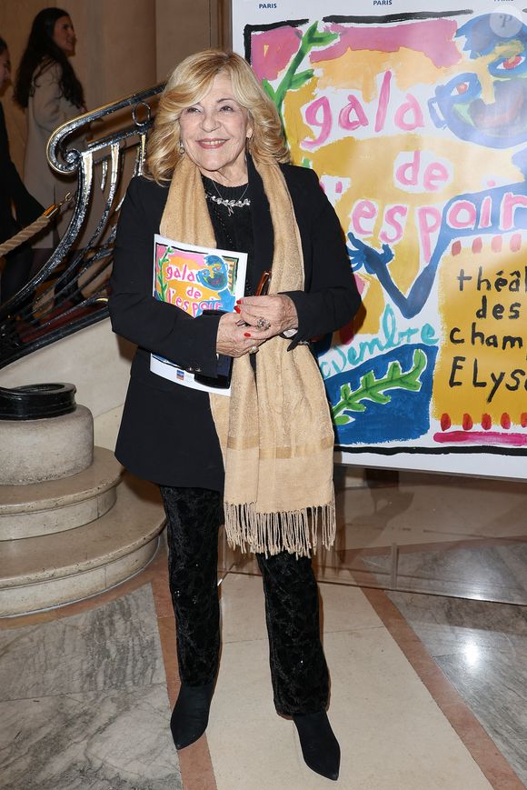 Nicoletta assiste au 29e Gala L'Espoir de la Ligue contre le cancer au Théâtre des Champs-Élysées à Paris le 27 novembre 2023 à Paris, France. Photo by Nasser Berzane/ABACAPRESS.COM