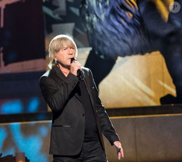 Exclusif - Le chanteur Renaud (Renaud Séchan) - Tournage de l'émission "Merci Renaud" dans les studios de la Plaine Saint-Denis le 15 novembre 2016, qui sera diffusée le samedi 17 décembre 2016 en prime time sur France 2. © Cyril Moreau / Bestimage