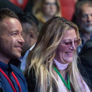 Face à ce drame, son ex-compagnon Phil Storm est sorti de son silence médiatique pour l'honorer sur Instagram.

Exclusif - Loana Petrucciani (marraine 2017 de "Soupe En Scène"), Phil Storm et son ami Eryl Prayer (qui chante "Love me tender" en duo avec Loana) lors de la soirée "Soupe En Scène" au Cirque Pinder à Lyon, France, le 12 avril 2017. © Agence/Bestimage