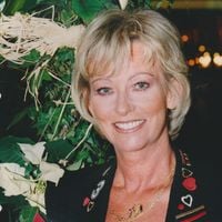 "Tu nous manques tellement" : Une semaine après, la fille d’Evelyne Leclercq rend un nouvel hommage à sa mère