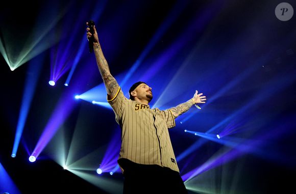 Ses concerts sont de véritables shows à l'américaine

Matt Pokora (M. Pokora) - Nouvelle édition du Foot-Concert organisé par le Réseau A.Ma.N.D./Huntington Avenir à la LDLC Arena à Lyon, le 11 Novembre 2024. Cet événement solidaire unique en France rassemble le sport et la musique pour lutter contre les maladies neurodégénératives. © Dominique Jacovides/Bestimage