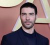 Cette rigueur ne s’applique pas seulement à la perte de poids : pour un autre rôle, il a repris 15 kilos de muscle, changeant encore une fois radicalement son apparence...

Tahar Rahim - Photocall de la 50ème édition de la cérémonie des César à l'Olympia à Paris, France, le 28 février 2025 © Dominique Jacovides - Olivier Borde / Bestimage