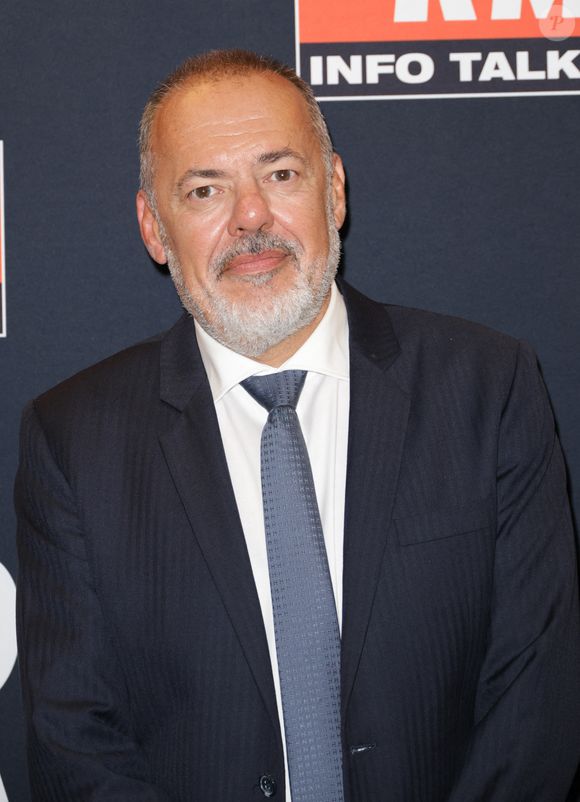 Devancée par CNews (qui a réalisé 3,2 % de part d’audience) et suivie par LCI (2,3 %), BFMTV a enregistré 2,8 % en janvier dernier.

Jean-Philippe Baille - Conférence de presse de la rentrée RMC à Paris. © Coadic Guirec/Bestimage