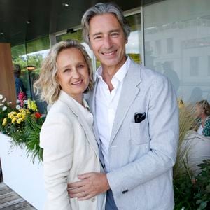 Exclusif - Caroline Roux et son compagnon Laurent Solly - Déjeuner dans la loge de France Télévisions lors de la Finale Hommes des Internationaux de France de Tennis de Roland Garros 2024 - Jour 15 à Paris. Le 9 Juin 2024.
© Bertrand Rindoff / Bestimage
