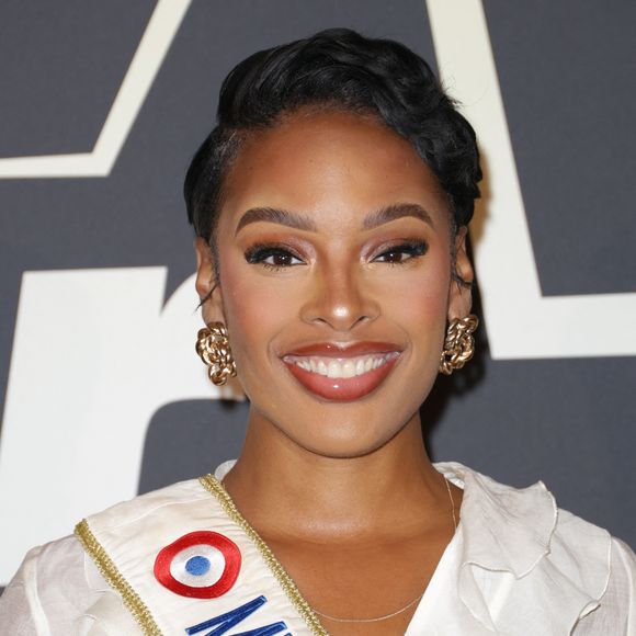 La Miss France 2025 va intégrer le casting de l'émission "Danse avec les stars".

Angélique Angarni-Filopon (Miss France 2025) - Photocall de la soirée de lancement de la 13ème saison de la "Star Academy" au cinéma Le Grand Rex à Paris. La Star Academy 2025 sera diffusée à partir du 18 octobre 2025 sur TF1.
© Guirec Coadic/Bestimage