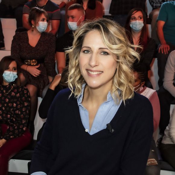 Elle est également la première femme à avoir réalisé la traversée de l'océan Pacifique sud, d'est en ouest, à la rame et sans assistance

Exclusif - Maud Fontenoy - Enregistrement de l'émission "TPMP (Touche Pas à Mon Poste)", présentée par C.Hanouna et diffusée en direct sur C8 le 2 février 2022
© Jack Tribeca / Bestimage