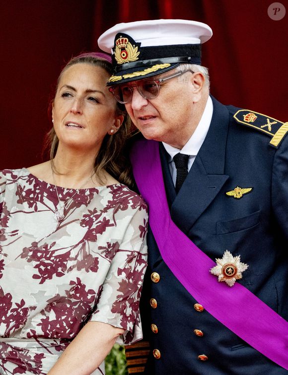 La famille royale belge assiste à la parade lors de la fête nationale à Bruxelles, Belgique, le 21 juillet 2022. © Dana Press/Bestimage