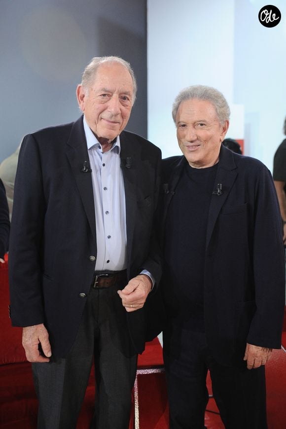 Exclusif - Docteur Jean-Pierre Lyon et Michel Drucker lors de l'enregistrement de l'émission Vivement dimanche au studio Rive gauche, présentée par M.Drucker et diffusée le 4 octobre sur France 3, à Paris, France, le 30 septembre 2026. © Guillaume Gaffiot/Bestimage