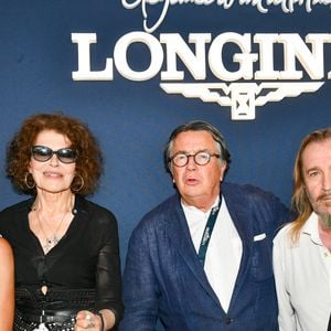 Exclusif - Marie Coupérie-Eiffel, Fanny Ardant et Philippe Coupérie-Eiffel dans l'espace VIP, le Pavillon Eiffel, lors de la 12ème édition Longines Paris Eiffel Jumping au pied de la Tour Eiffel sur le Champ-de-Mars à Paris, France, le 21 juin 2026. © Perusseau-Veeren/Bestimage