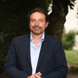 Bruno Salomone - Photocall du film "Dans L'Ombre de Marlow" lors de la 17ème édition du Festival du Film Francophone de Angoulême (FFA). Le 28 août 2024 © Coadic Guirec / Bestimage