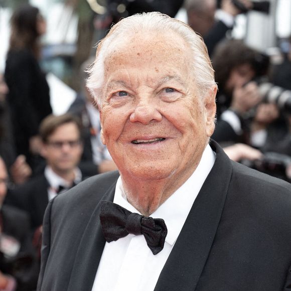 Massimo Gargia assiste au tapis rouge de The Apprentice lors de la 77e édition du Festival de Cannes au Palais des Festivals le 20 mai 2024 à Cannes, France.
Photo de David NIVIERE ABACAPRESS.COM