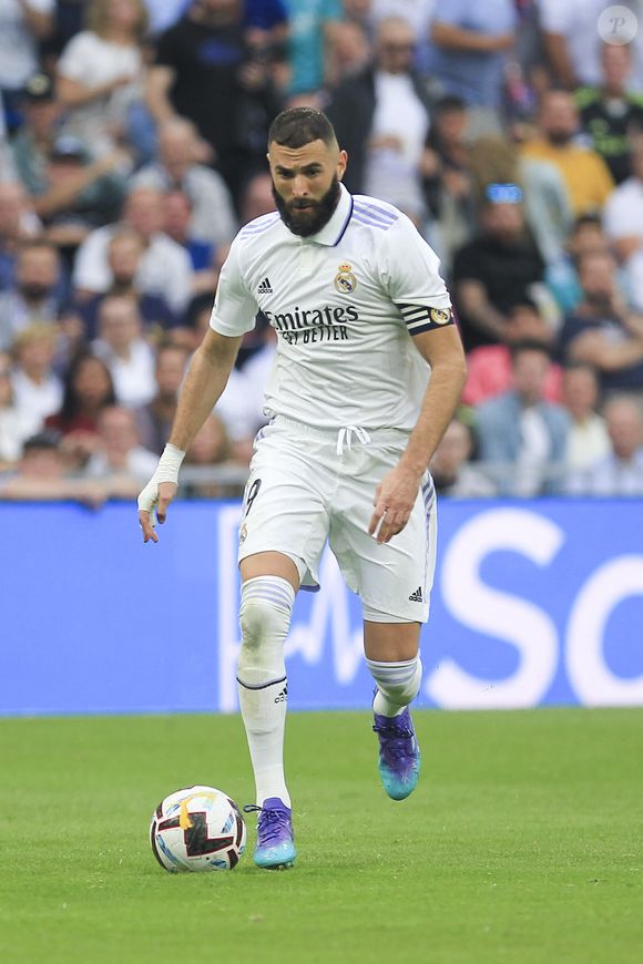 Karim Benzema a voulu partager un maximum de festivités avec ses proches en Corse

Karim Benzema lors du match entre le Real Madrid contre le FC Barcelone (3-1) à Madrid la veille de la 66ème cérémonie du Ballon d'or (avec Benzema en grand favori) le 16 octobre 2022.