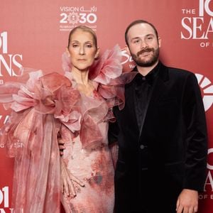 Celine Dion et son fils René-Charles Angélil au photocall du défilé anniversaire Elie Saab "1001 Seasons of Elie Saab" en Arabie saoudite le 13 novembre 2024. © Tiziano Da Silva / Bestimage