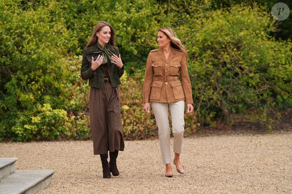 Kate Middleton et Melania Trump au parc de Frogmore à Windsor, dans le Berkshire, lors du deuxième jour de la deuxième visite d'État du président américain Donald Trump au Royaume-Uni. © PA Photo/ Bestimage