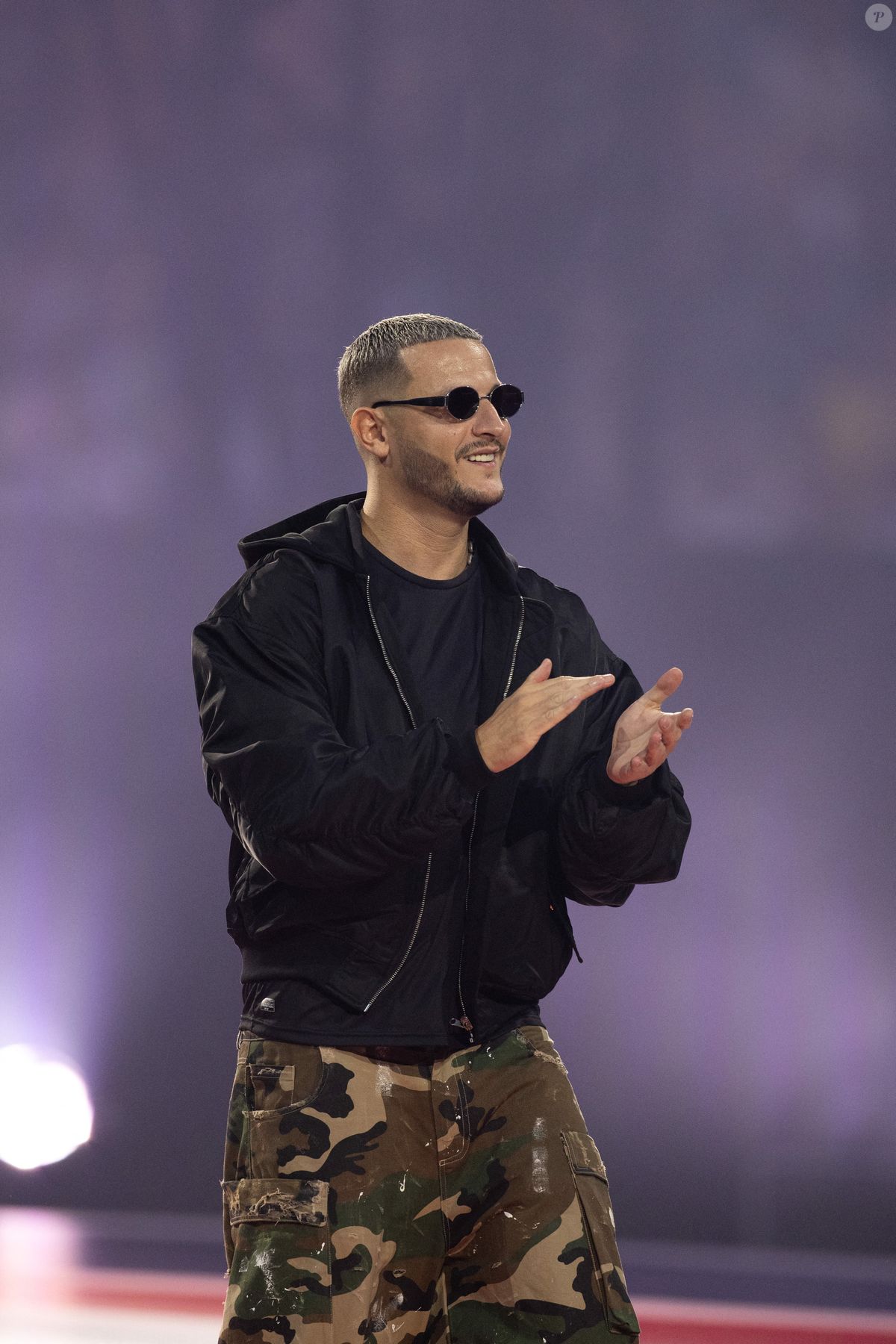 Photo : Un exploit qui confirme son statut d’artiste incontournable sur ...