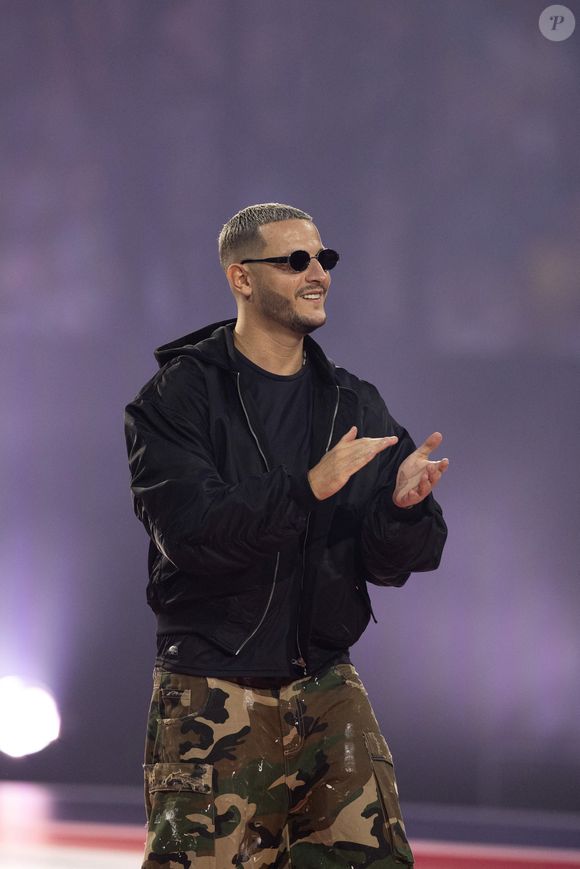 Un exploit qui confirme son statut d’artiste incontournable sur la scène internationale.

DJ Snake - Concert en l'honneur du PSG, pour célébrer leur titre de Champion d'Europe 2025, au Parc Des Princes à Paris, le 1er juin 2025.
© Jeremy Melloul/Bestimage