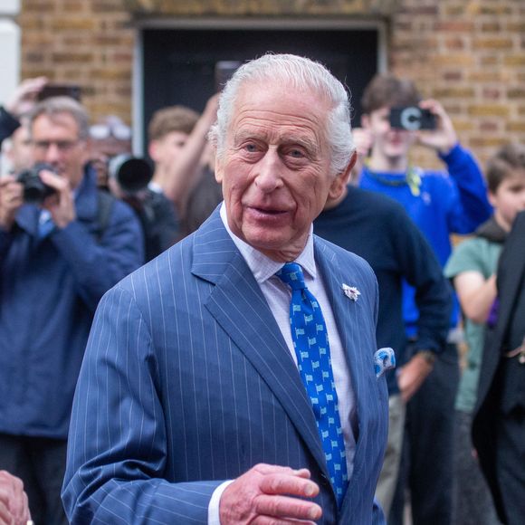 En cause ? Les bas salaires mais surtout les multiples exigences du roi

Le roi Charles III d'Angleterre assiste à un service célébrant les 400 ans de la Chapelle de la Reine à Londres, le 4 juin 2025.