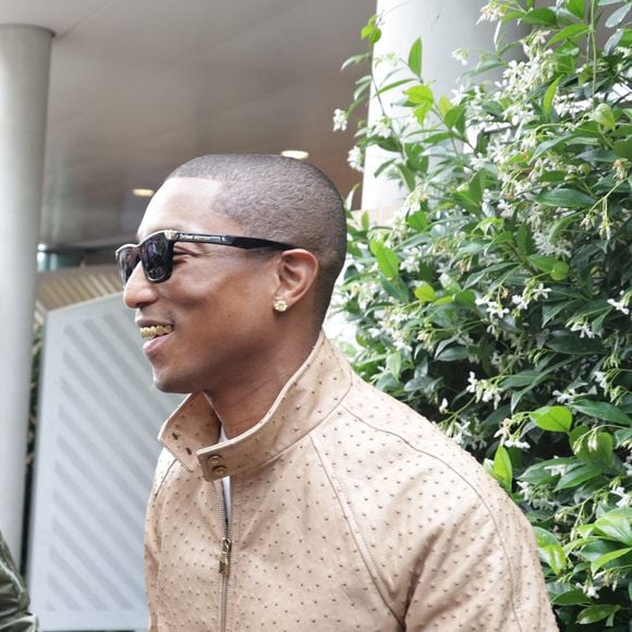 Pharrell Williams est vu à Roland Garros le 8 juin 2025 à Paris, France. © Nasser Berzane/ABACAPRESS.COM