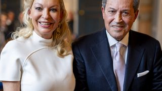 "On ne le regrette pas" : Un chroniqueur de Pascal Praud sur Europe 1 s'est marié à 71 ans, ses mots avec sa femme qu'il connaît depuis 2 mois