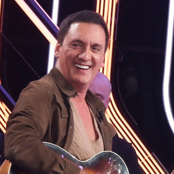 Exclusif - Dany Brillant sur le plateau de l’enregistrement de l’émission « Face à Hanouna » (dernière) présentée par C.Hanouna et diffusée sur C8 le 1er décembre 2024, à Paris, France, le 28 novembre 2024. © Jack Tribeca / Bestimage