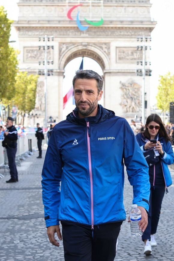 L'heureuse élue se prénommant Aurélie

Tony Estanguet - Parade des champions, avec les médaillés olympiques, à l'occasion des Jeux Olympiques et Paralympiques Paris 2024, sur l'avenue des Champs-Elysées à Paris. Le 14 juillet 2024
© Stéphane Lemouton / Bestimage