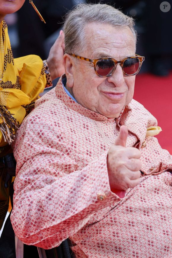 Paul-Loup Sulitzer assiste au tapis rouge de "L'Ete Dernier" lors du 76ème festival de Cannes au Palais des Festivals le 25 mai 2023 à Cannes, France Photo by Shootpix/ABACAPRESS.COM
