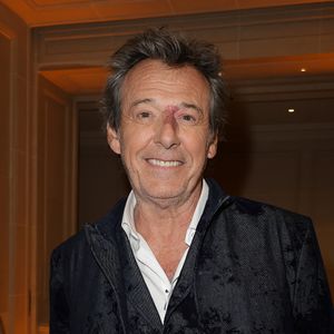 Le Club Matignon est réputé pour accueillir de célèbres DJs internationaux.

Jean-Luc Reichmann - Soirée de gala pour la Fondation de la Recherche en Physiologie, "Les Stéthos d'Or" au Four Seasons Hôtel George V à Paris le 16 mars 2026. © Coadic Guirec/Bestimage