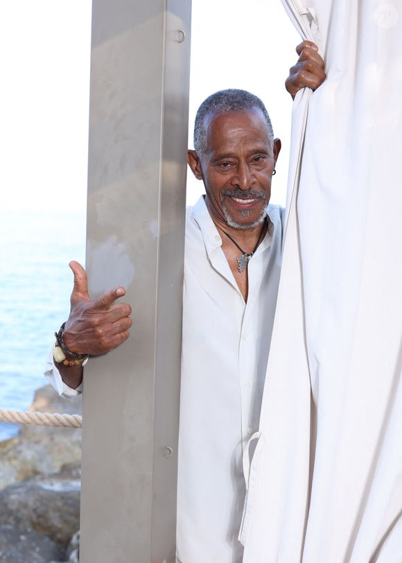 Des révélations qui brisent un mythe... 

Exclusif - Rendez-vous avec Antonio Fargas ("Starsky & Hutch") lors du 64ème Festival de télévision de Monte-Carlo, le 17 juin 2025. 
© Denis Guigenbourg / Bestimage