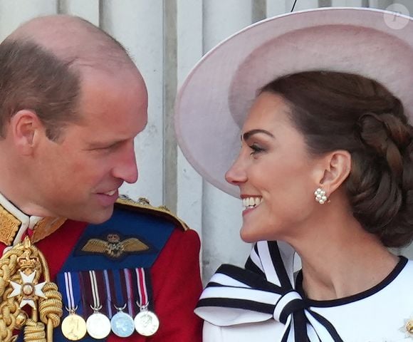 Le prince William, prince de Galles, Catherine Kate Middleton, princesse de Galles - Les membres de la famille royale britannique au balcon du Palais de Buckingham lors de la parade militaire "Trooping the Colour" à Londres le 15 juin 2024

© Julien Burton / Bestimage