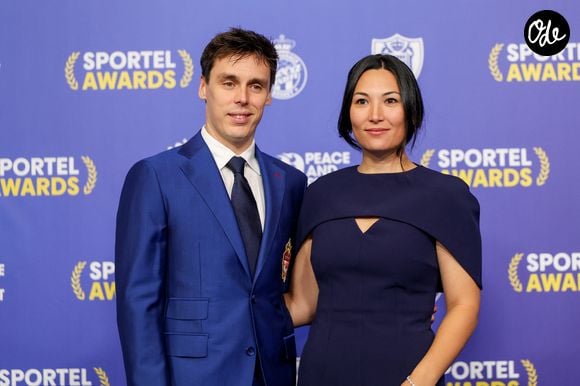 Louis Ducruet et sa femme Marie au photocall des Sportel Awards 2025 au Grimaldi Forum à Monaco, le 20 octobre 2025. Les Sportel Awards sont une compétition internationale visant à récompenser les plus belles images de sport de l'année dans le cadre du Sportel qui est un salon international du sport et des médias qui se déroule en Principauté. 
© Claudia Albuquerque / Bestimage