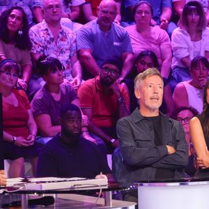Jean-Luc Lemoine, Shana Loutstau, lors de l’enregistrement de "TBT9", à Paris le 31 août 2026.

© Jack Tribeca / Bestimage