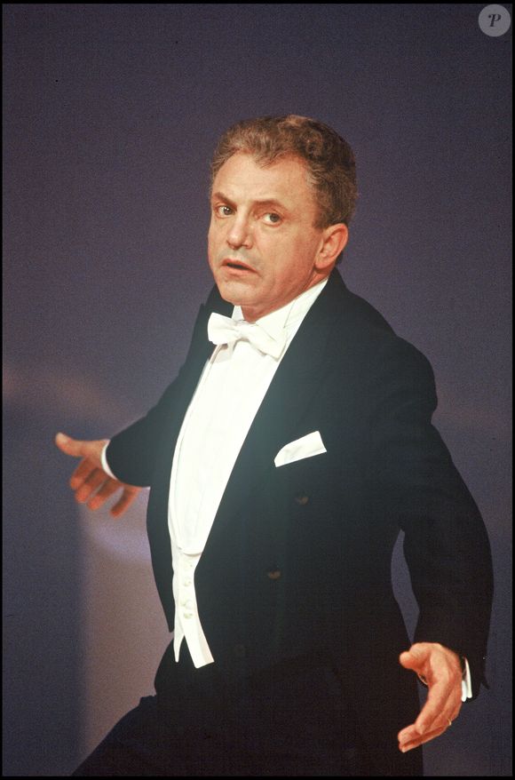 Jacques Martin dans le spectacle La lune avec les dents © Agence Bestimage