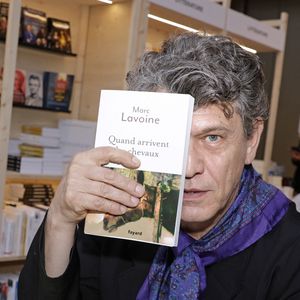 Marc Lavoine - Festival du Livre de Paris 2025 au Grand Palais à Paris le 12 avril 2025. © Cédric Perrin / Bestimage