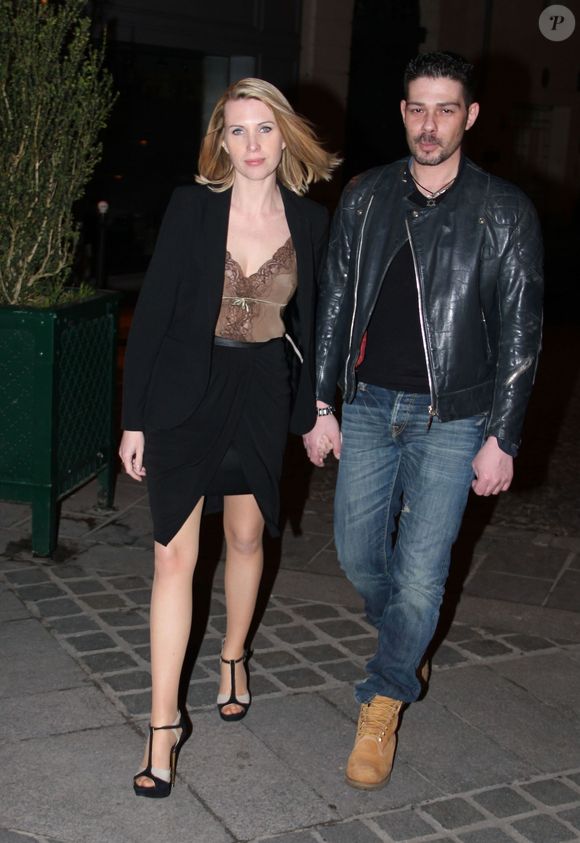Exclusif - Alexandre Anthony fête l'anniversaire de sa petite amie Agata Siwakowska (animatrice de M6 boutique) au restaurant 'Swann' a Paris le 8 avril 2013. BALDINI / BESTIMAGE