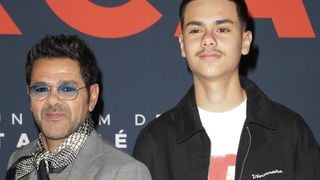 Jamel Debbouze avec son fils Léon (17 ans) à l’Accor Arena : sortie en famille pour deux artistes qu'ils ne voulaient pas louper en concert