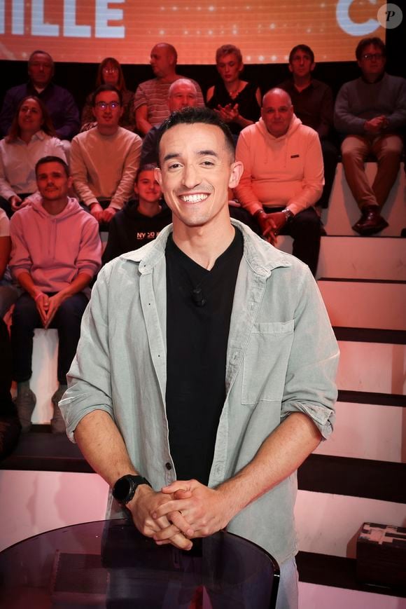Tibo InShape, lors de l'émission Tout Beau Tout N9uf (TBT9) présentée par C.Hanouna et diffusée en direct sur W9 le 24 octobre 2025.

© Jack Tribeca / Bestimage