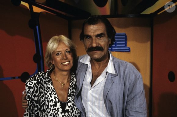 Archives - No Web - En France, à Paris, Gérard HERNANDEZ et sa femme Micheline sur le plateau de l'émission "Tournez Manège". Le 18 août 1986
© Jean-Claude Colin via Bestimage