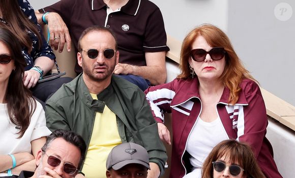 Michel Ferracci et Ariane Séguillon dans les tribunes lors des Internationaux de France de Tennis de Roland Garros 2025. Paris, le 1er Juin 2025. © Dominique Jacovides/Bestimage
