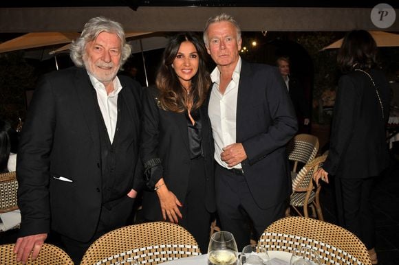 Daniel et Nathalie Benoin, les organisateurs du Festival, et Franck Dubosc durant la soirée de clôture du festival Cinéroman au Pathé gare du Sud, à Nice le 4 octobre 2025. © Bebert-Jacovides/Bestimage