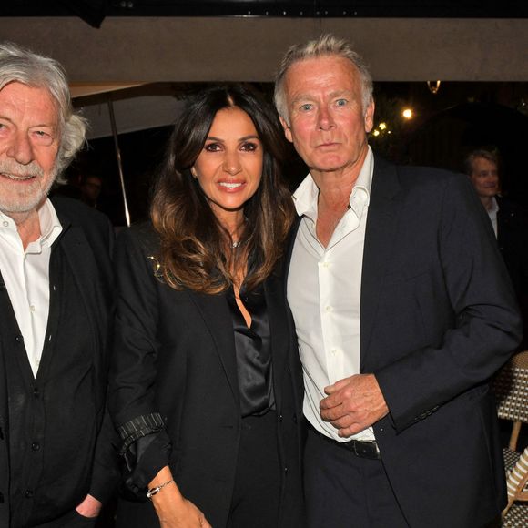 Daniel et Nathalie Benoin, les organisateurs du Festival, et Franck Dubosc durant la soirée de clôture du festival Cinéroman au Pathé gare du Sud, à Nice le 4 octobre 2025. © Bebert-Jacovides/Bestimage