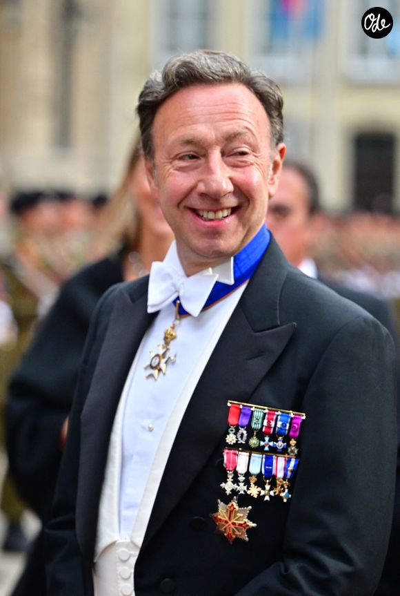 Stéphane Bern aux arrivées du dîner de gala des célébrations du changement de trône au Palais grand-ducal du Luxembourg, le 3 octobre 2025.

© Christian Liewig/Bestimage