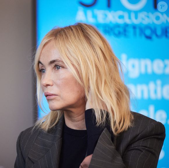 Emmanuelle Béart (marraine de l’association) lors du lancement de la campagne 2024 d'appel aux dons 2024 pour lutter contre la précarité énergétique "Stop exclusion énergétique", à Paris, France, le 12 novembre 2024 © Cyril Moreau/Bestimage