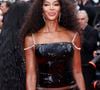 La même année, Naomi Campbell était apparue avec une robe longue, dont la transparence permettait de deviner sa culotte...
Naomi Campbell - Montée des marches du film "Furiosa : A Mad Max Saga" lors du 77ème Festival International du Film de Cannes, au Palais des Festivals à Cannes. Le 15 mai 2024. © Roger Harvey / Zuma Press / Bestimage