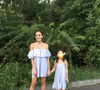 Sur Instagram, l'ancienne reine de beauté apparaît en photo avec sa progéniture, toutes les deux dans des robes bleues estivales assorties.

Story instagram de Valérie Bègue le 26 septembre 2026