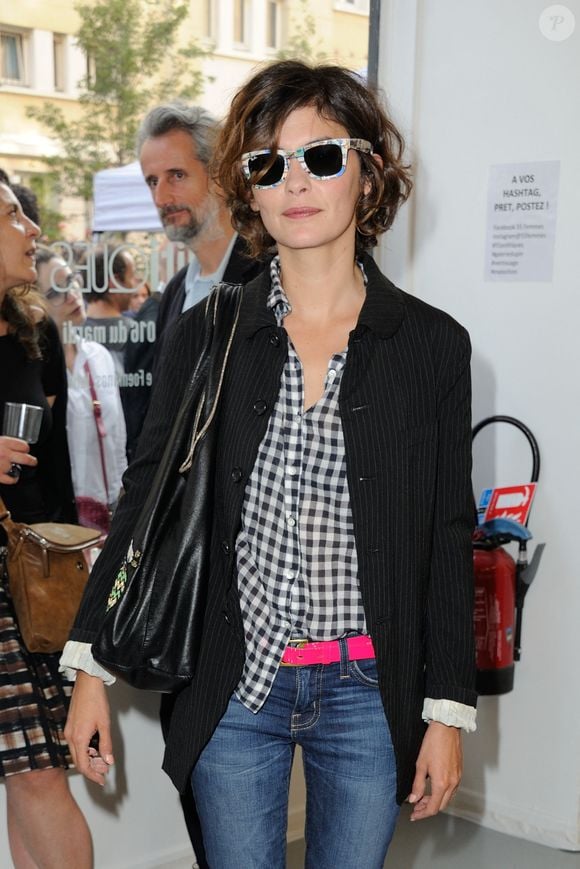 Audrey Tautou lors du vernissage de l'exposition 55 Politiques de Stéphanie Murat qui s'est tenu à la galerie Dupin à Paris, France, le 9 juin 2016.