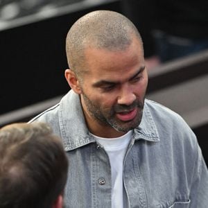 Plus motivé que jamais, le champion a d'ailleurs passé tous ses diplômes pour diriger la nouvelle génération tricolore.

Tony Parker, president de l'ASVEL Villeurbanne, le 6 janvier 2026.

© Bestimage
