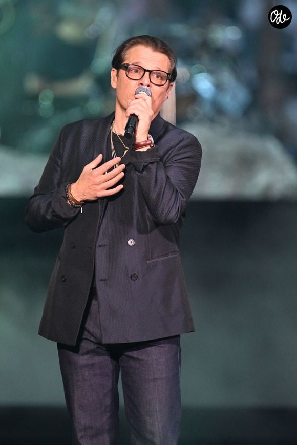 Benabar durant Corsu Mezu Mezu, le concert emmené par Patrick Fiori qui a eu lieu au stade Orange Vélodrome à Marseille, le 22 mai 2026, diffusé le 28 août sur France 3.. © Bruno Bebert/Bestimage