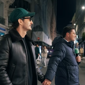 L’événement est né d’une blague dans une vidéo YouTube autour de leur morceau T’es mon Gourou.

Pierre Niney et Loris Giuliano ont rempli un Bercy lors d'une soirée spéciale. Capture d'écran Youtube