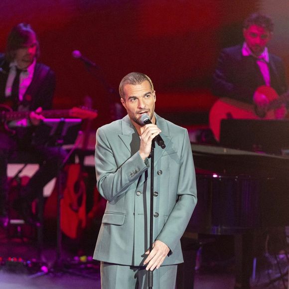 Exclusif - Amir Haddad - Enregistrement de l'émission "La fête de la chanson française" à Paris, présentée par L.Thilleman et A.Manoukian, et diffusée le 20 décembre sur France 3
© Pierre Perusseau / Bestimage